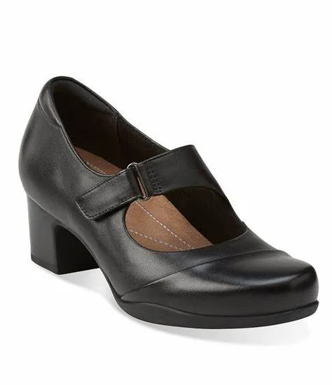 Clarks Rosalyn Wren Pump