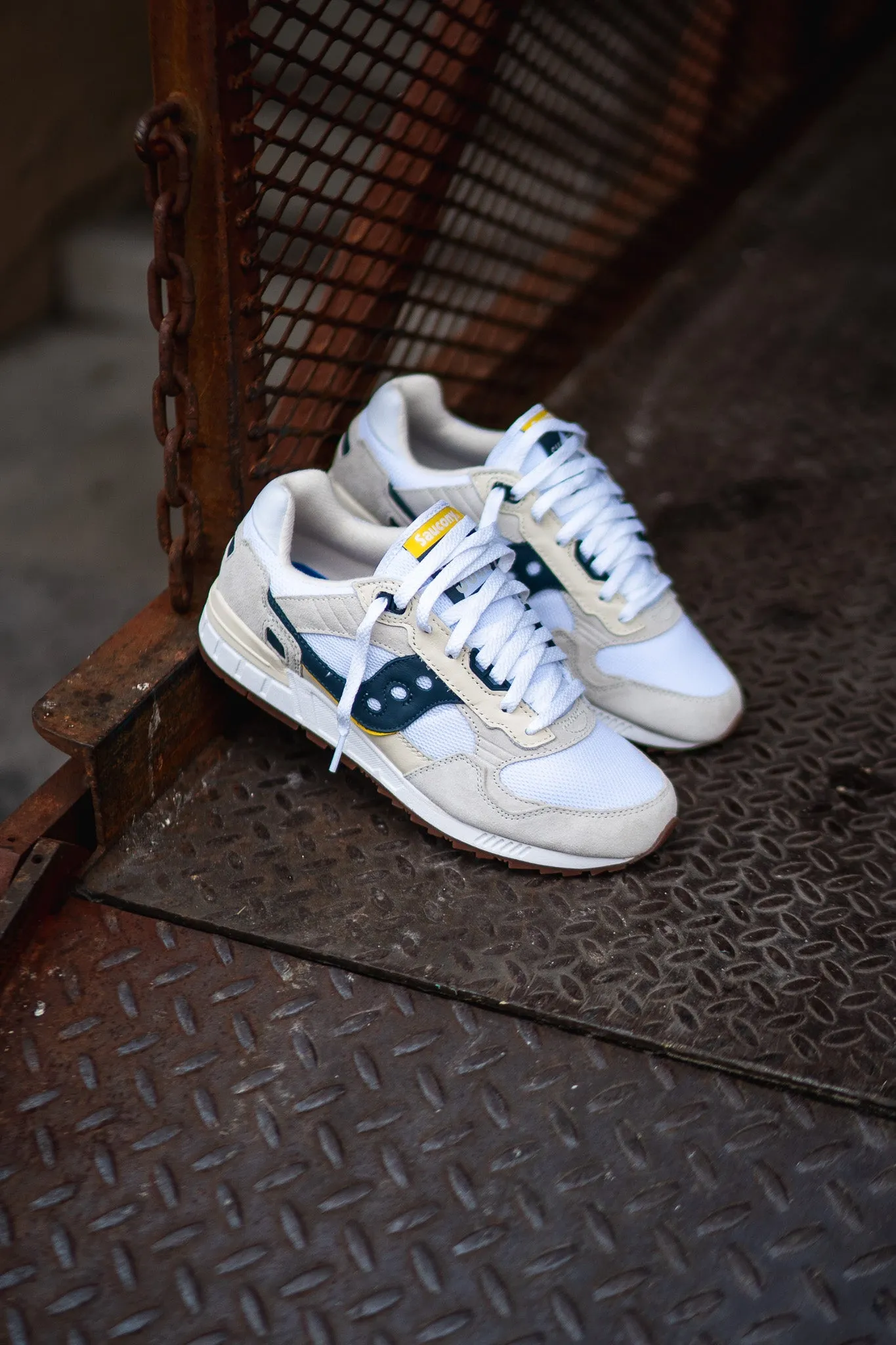 Mens Saucony Shadow 5000 (White/Navy)