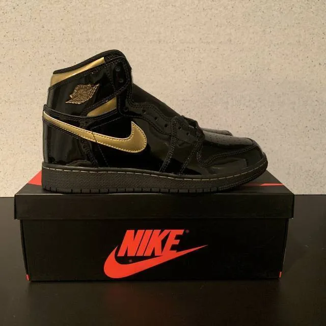 Nike Air Jordan 1 Retro High OG Patent 4-14 Black Metall...