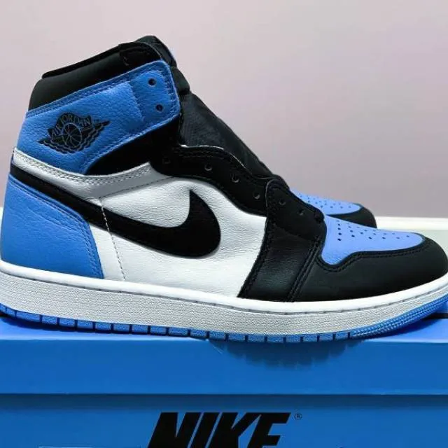 Nike air jordan 1 retro high og unc toe university blue blac