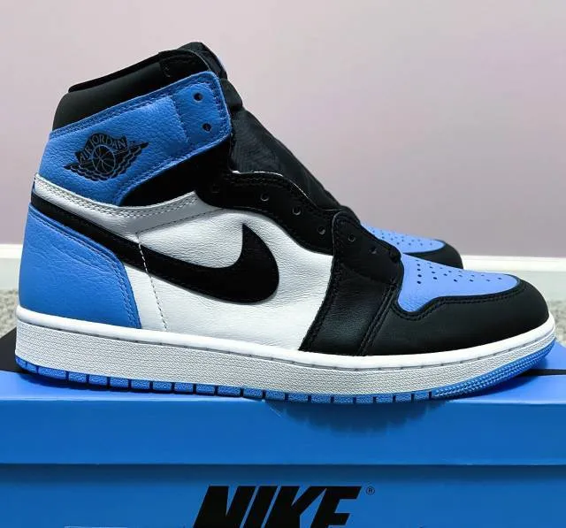 Nike air jordan 1 retro high og unc toe university blue blac