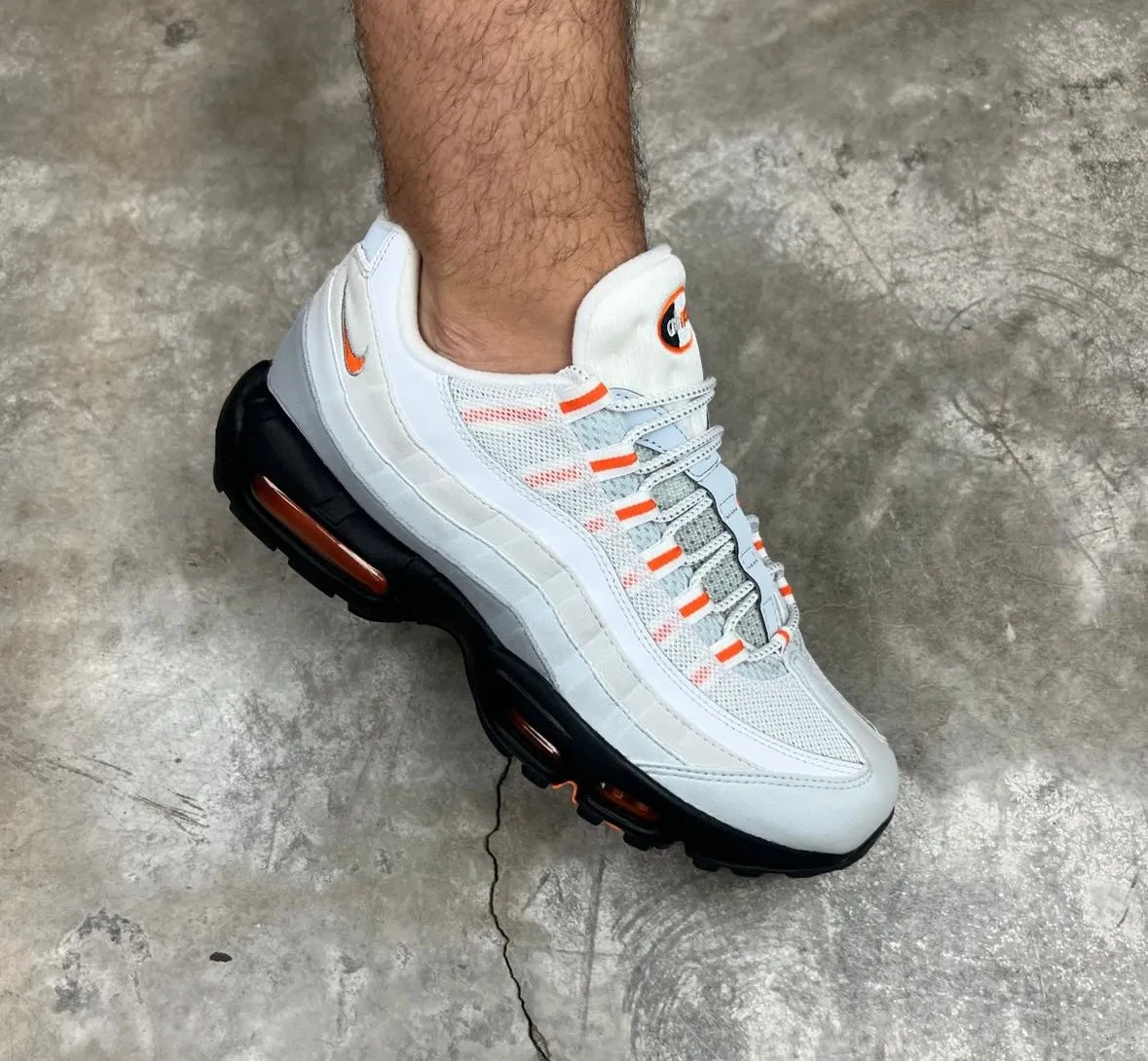 NIKE AIR MAX 95 GREY BLACK ORANGE