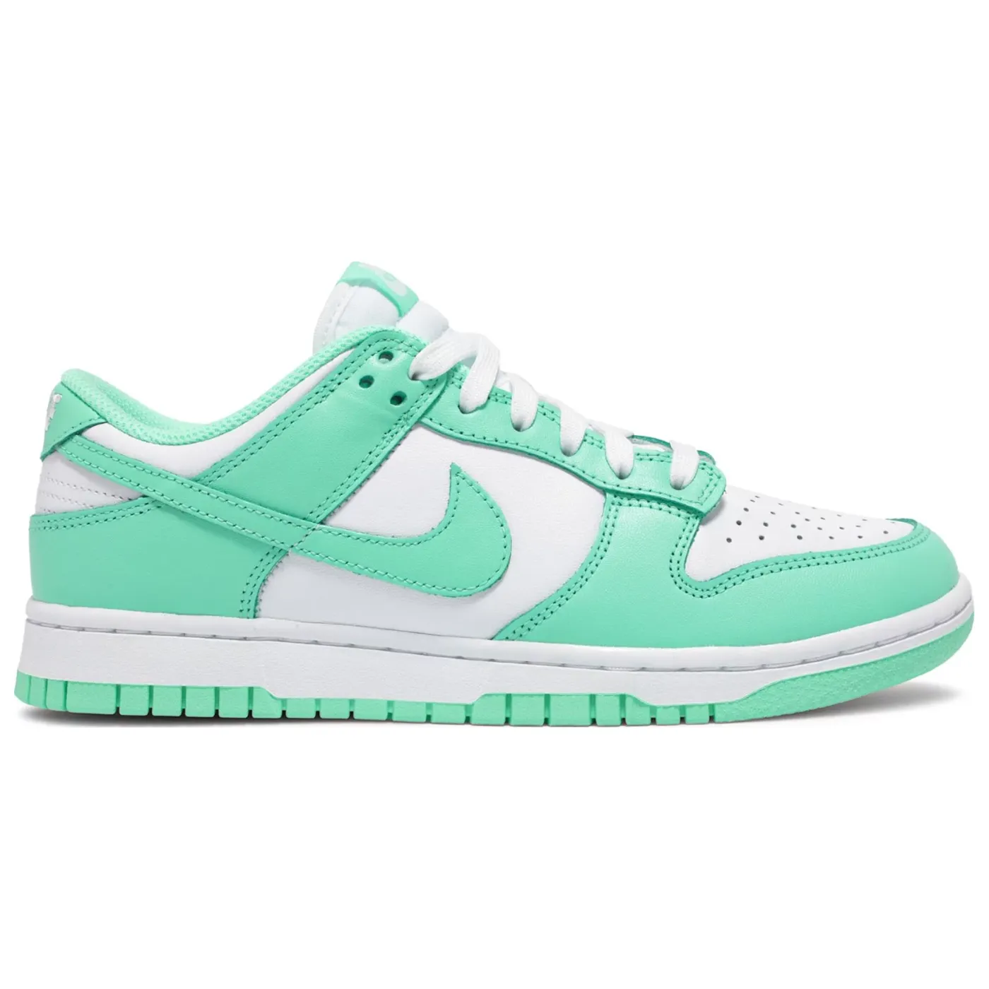 Nike Dunk Low Green Glow (W)