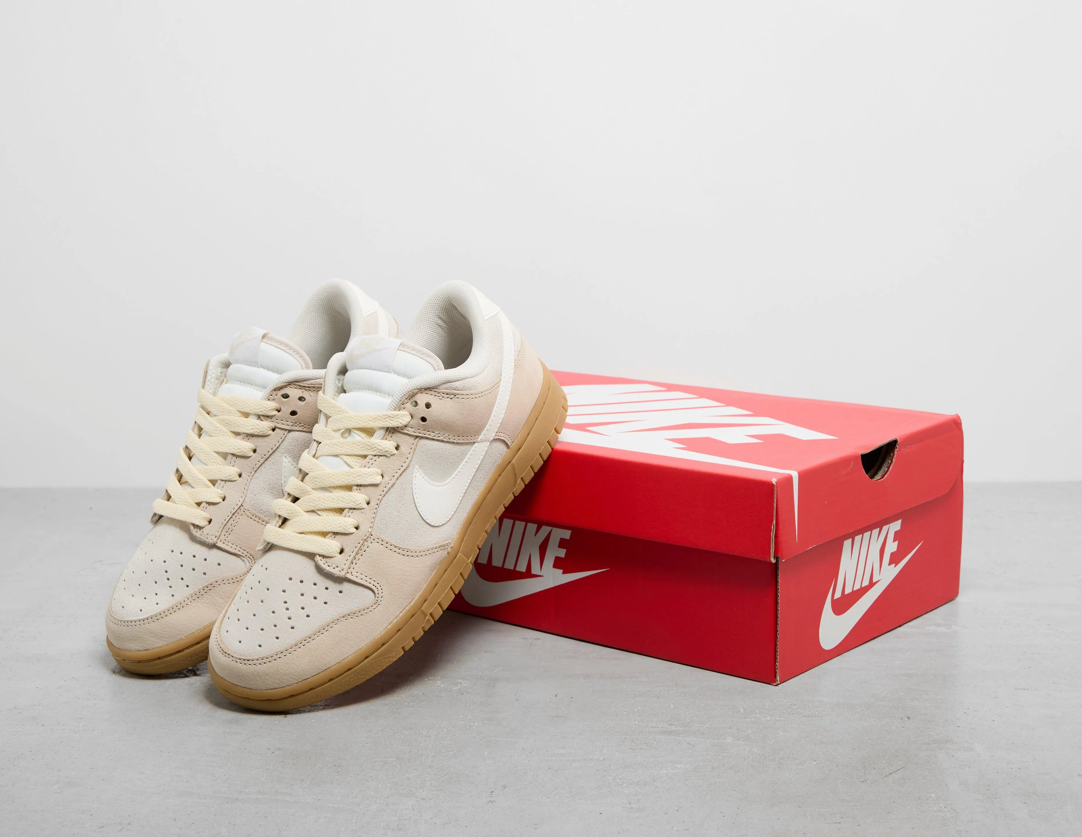 Nike Dunk Low Women's