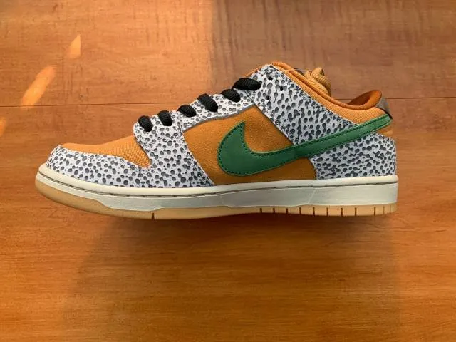 Nike SB Dunk Low Safari