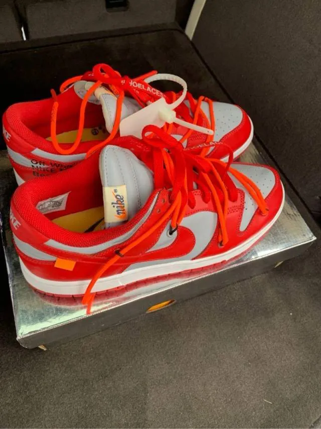 Off-white x nike dunk low university red