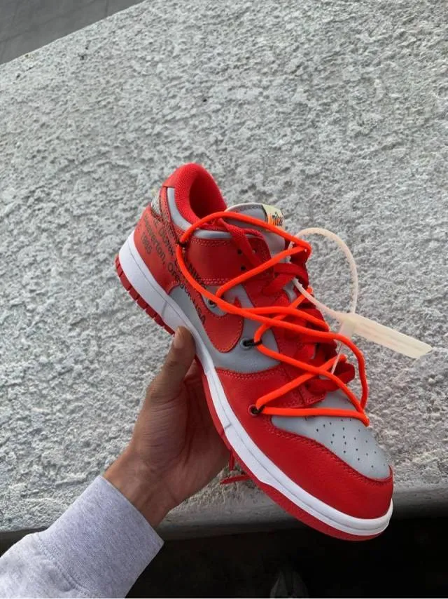 Off-white x nike dunk low university red